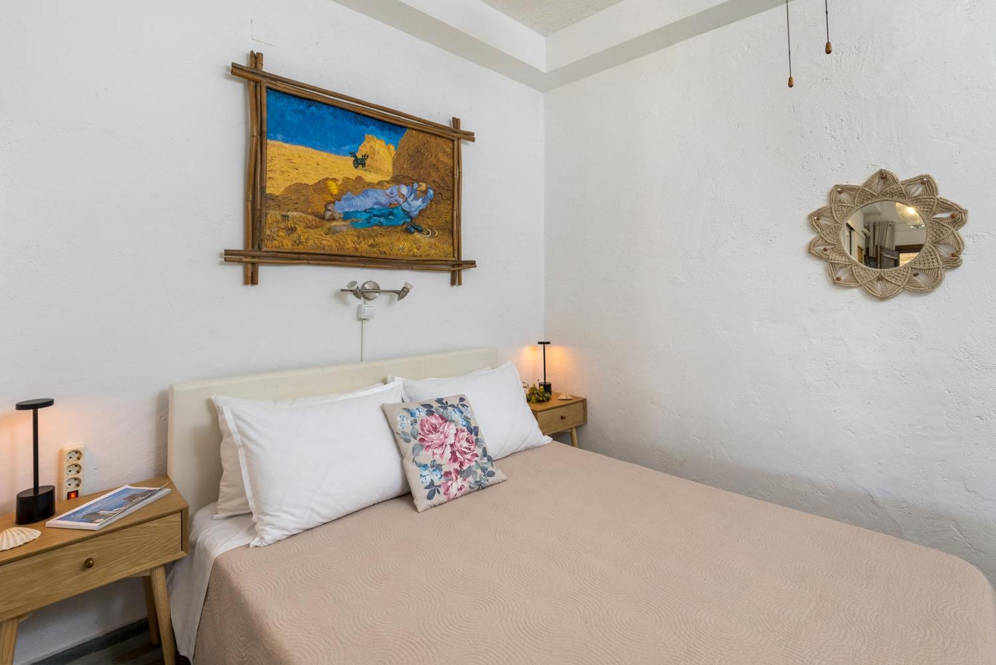 Aegean View - Seaside Apartment In Syros Azolimnos Eksteriør bilde