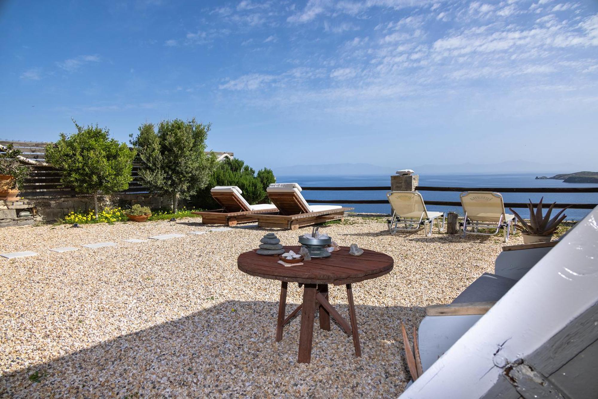 Aegean View - Seaside Apartment In Syros Azolimnos Eksteriør bilde