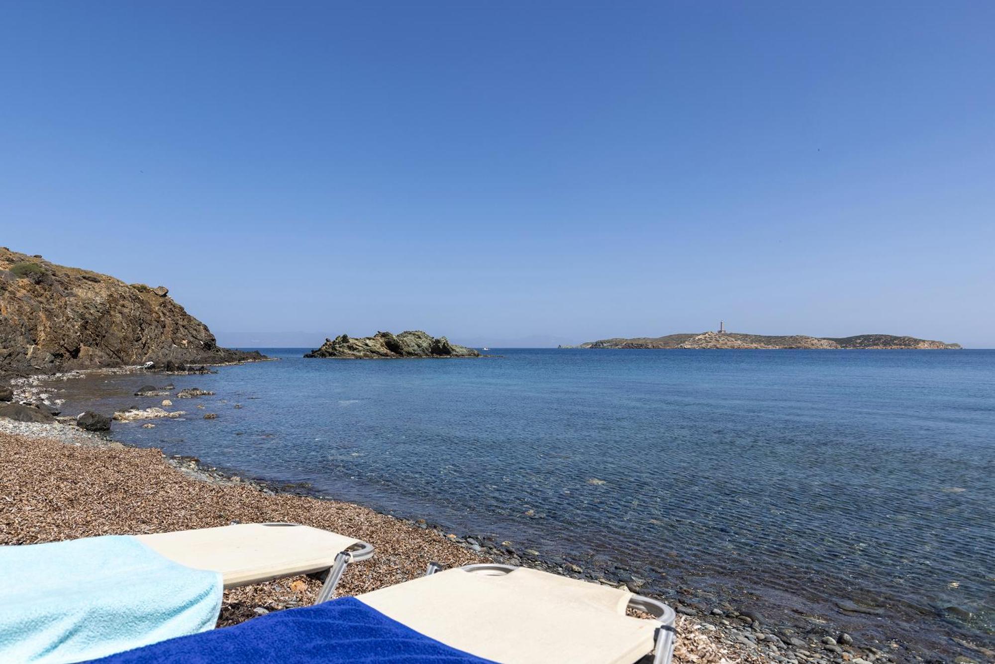 Aegean View - Seaside Apartment In Syros Azolimnos Eksteriør bilde