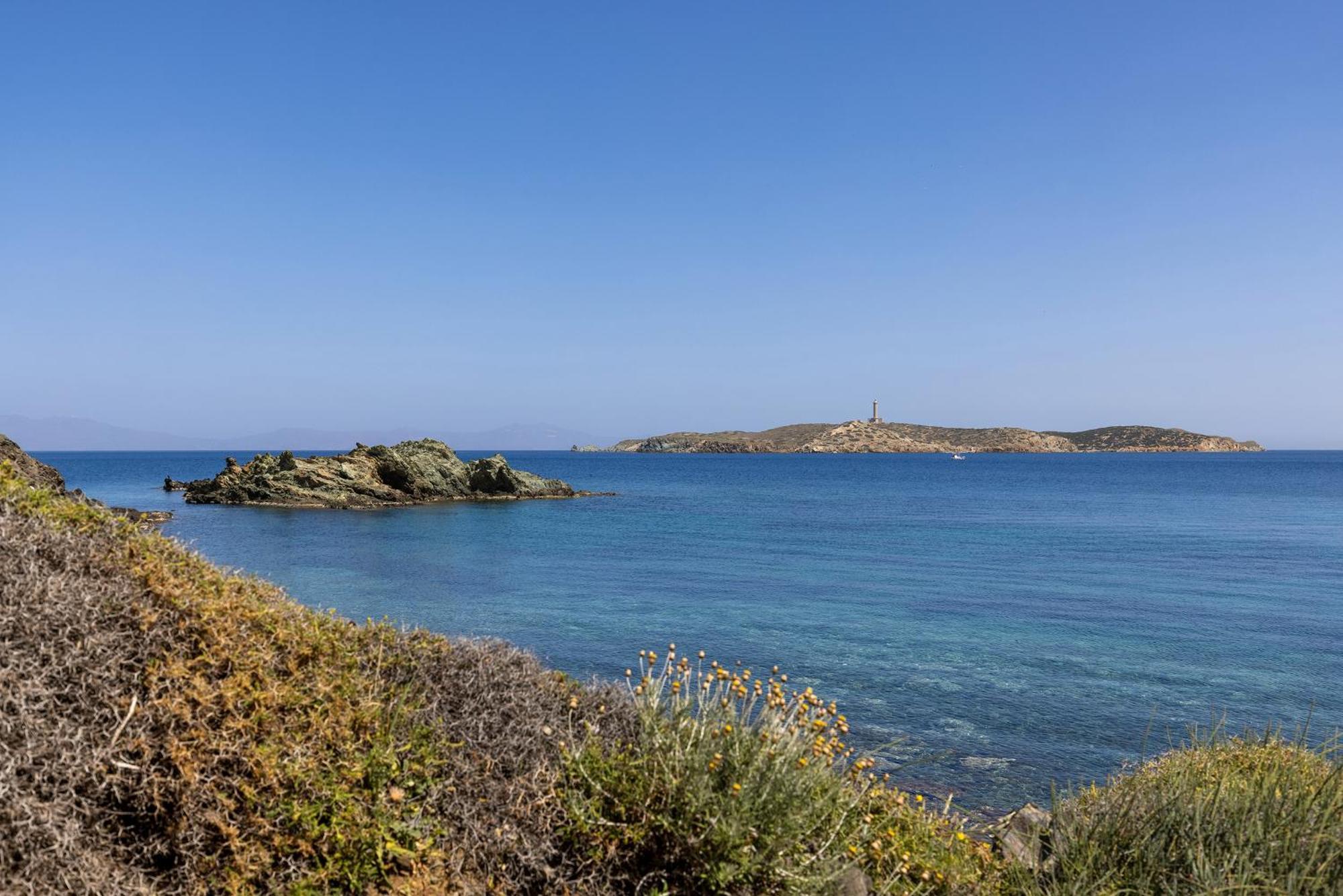Aegean View - Seaside Apartment In Syros Azolimnos Eksteriør bilde