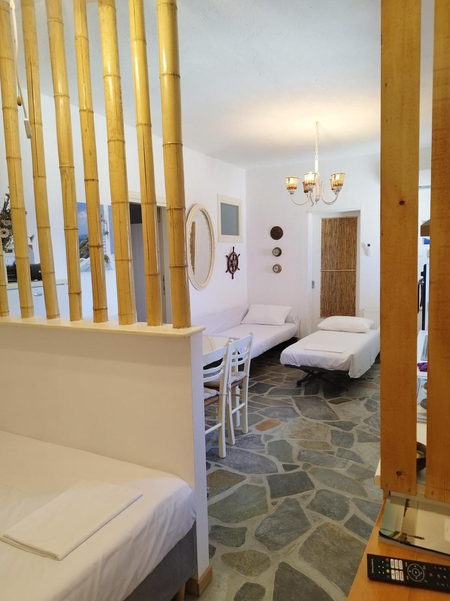 Aegean View - Seaside Apartment In Syros Azolimnos Eksteriør bilde