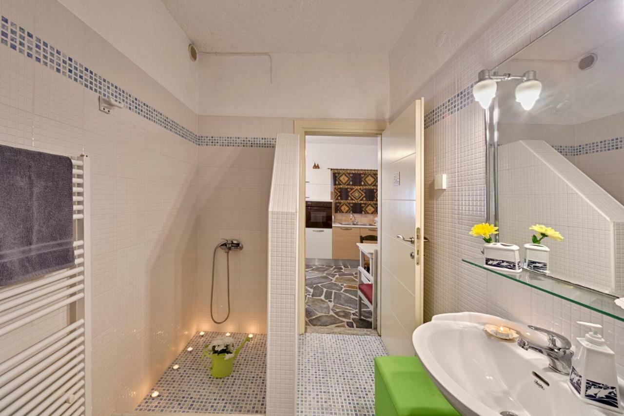 Aegean View - Seaside Apartment In Syros Azolimnos Eksteriør bilde
